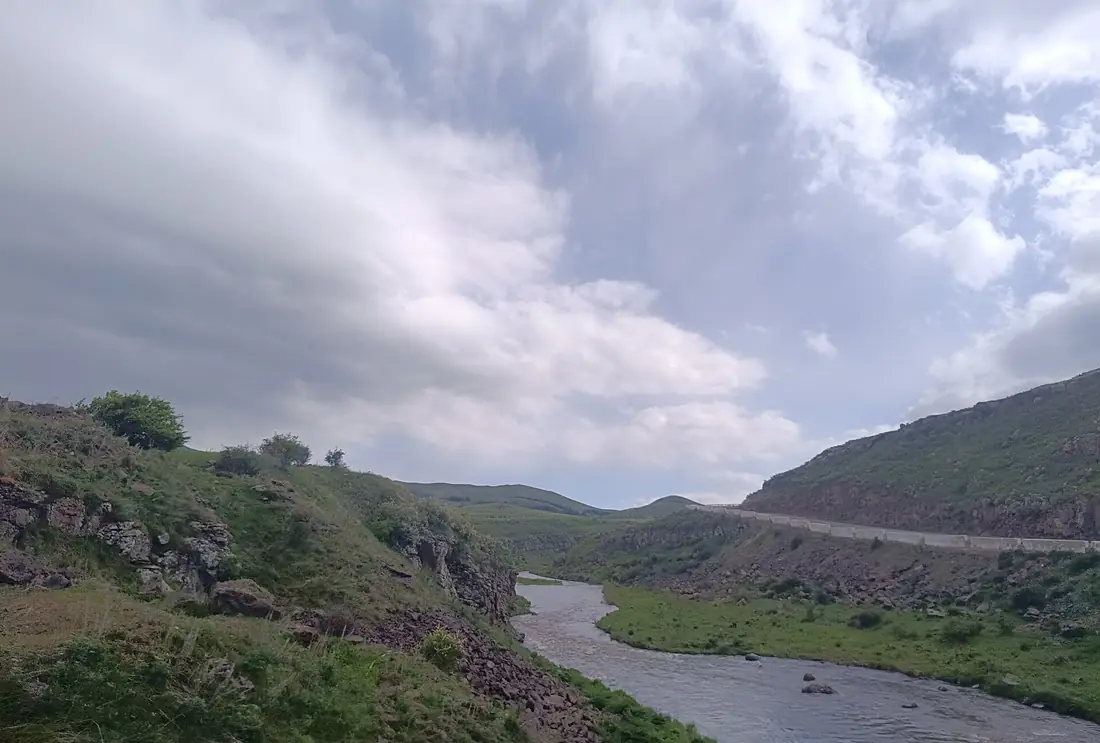 Akhurian river ԱԹ 01