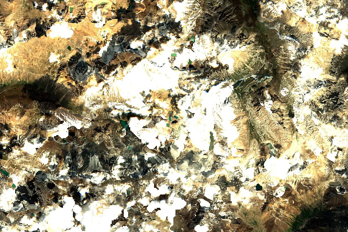 Aksu River: satellite view of the source
