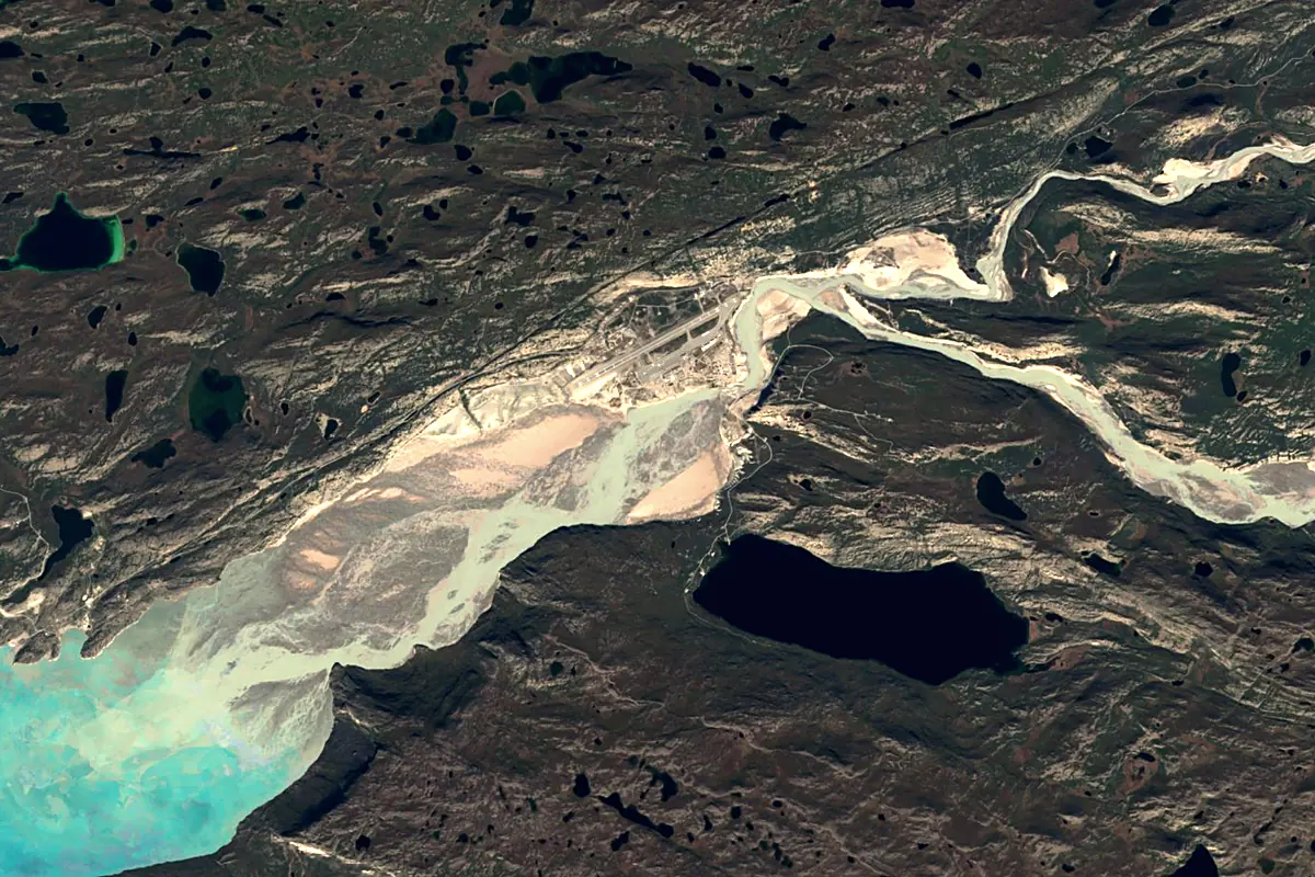 Akuliarusiarsuup Kuua: satellite view of the mouth