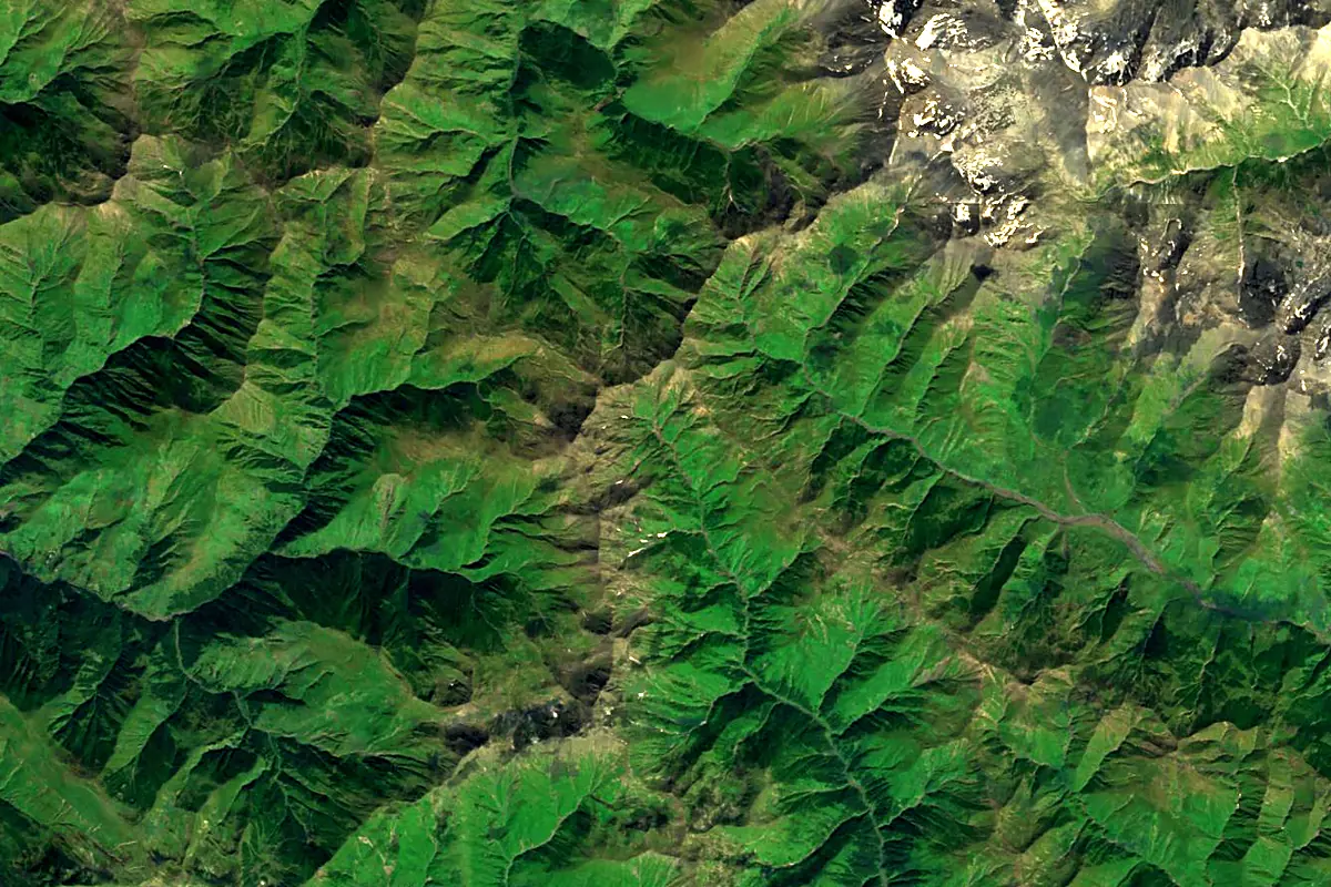 Alazani: satellite view of the source