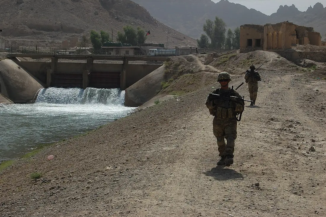 US soldiers by Arghandab River