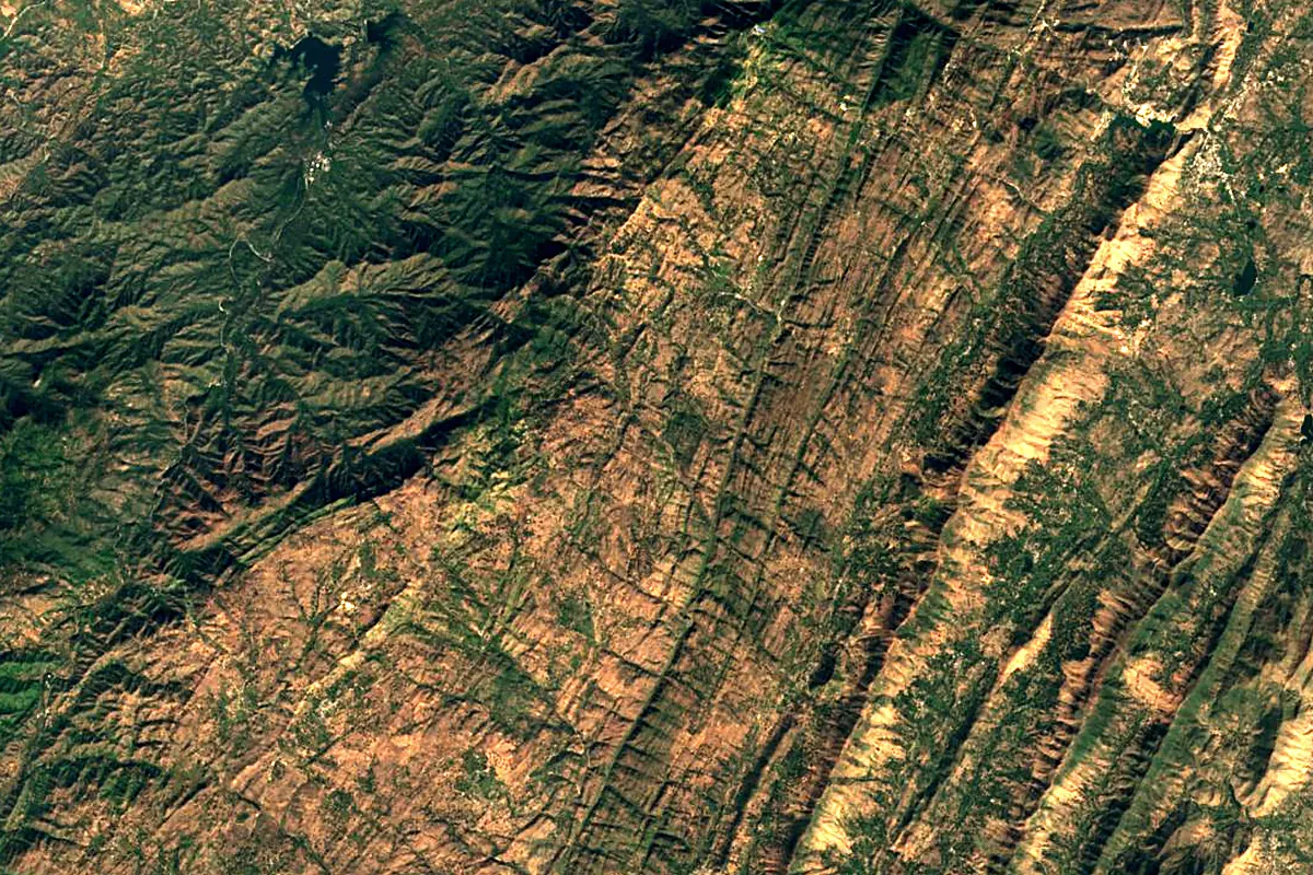 Banas River: satellite view of the source
