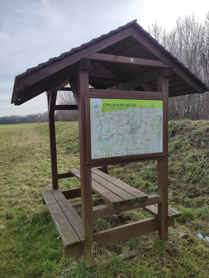 Cyklostezka Bečva, Tovačov I-Město