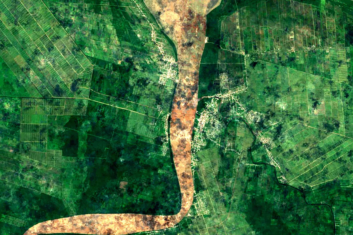 Berbice River: satellite view of the mouth