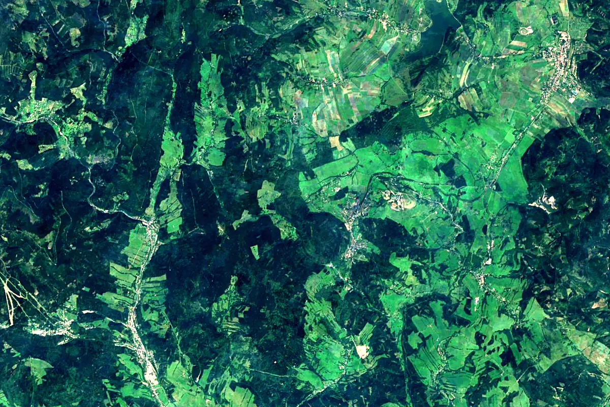Bóbr: satellite view of the source