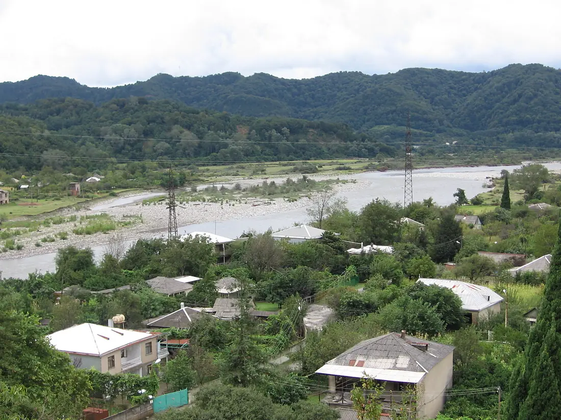 Bzyb village