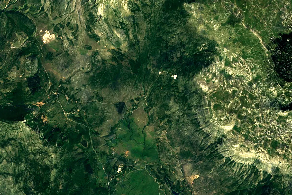 Cetina: satellite view of the source
