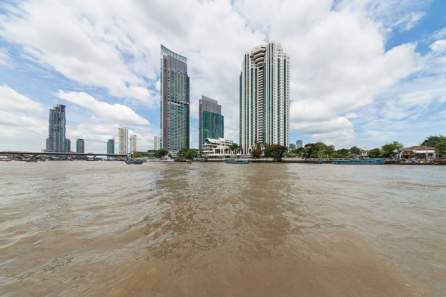 Chao Praya River view (II)