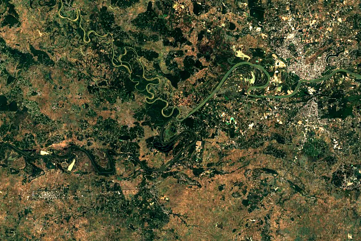Chi River: satellite view of the mouth