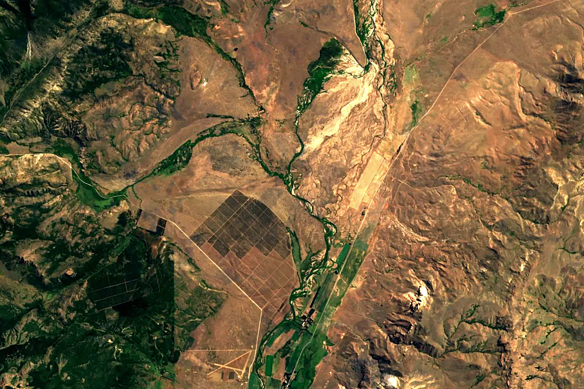 Chubut River: satellite view of the source