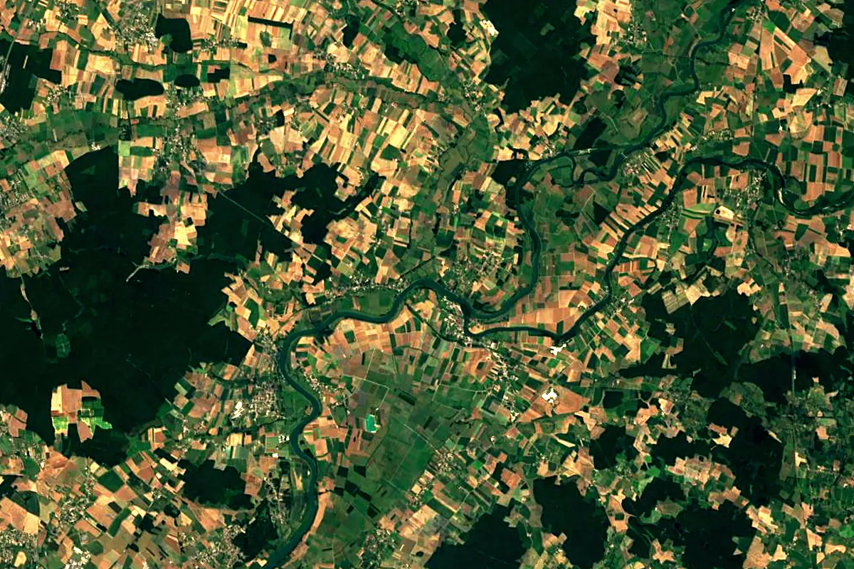 Doubs: satellite view of the mouth