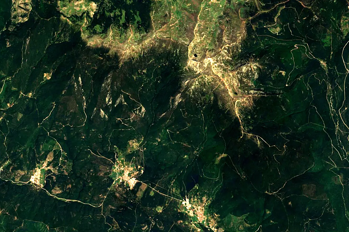 Douro River: satellite view of the source