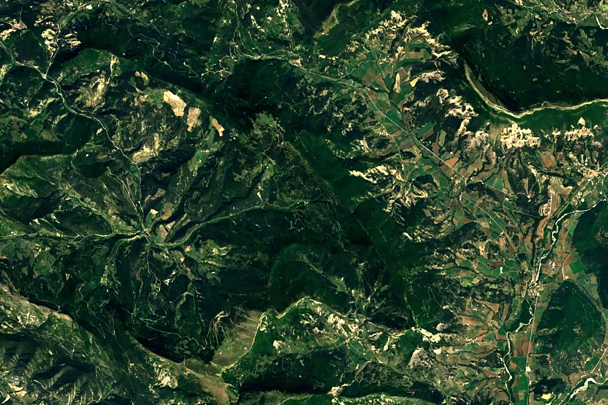 Drôme: satellite view of the source