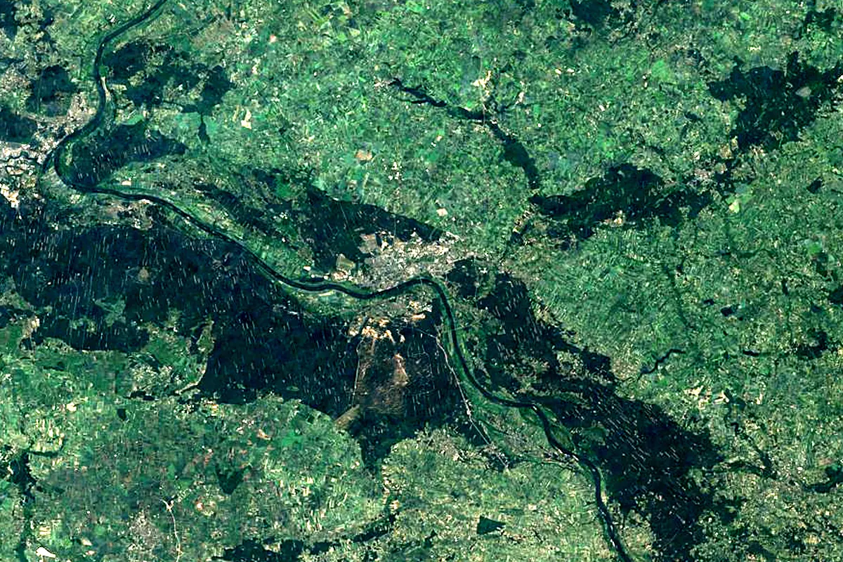 Drwęca: satellite view of the mouth