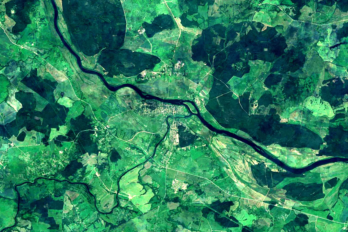 Dzisna: satellite view of the mouth