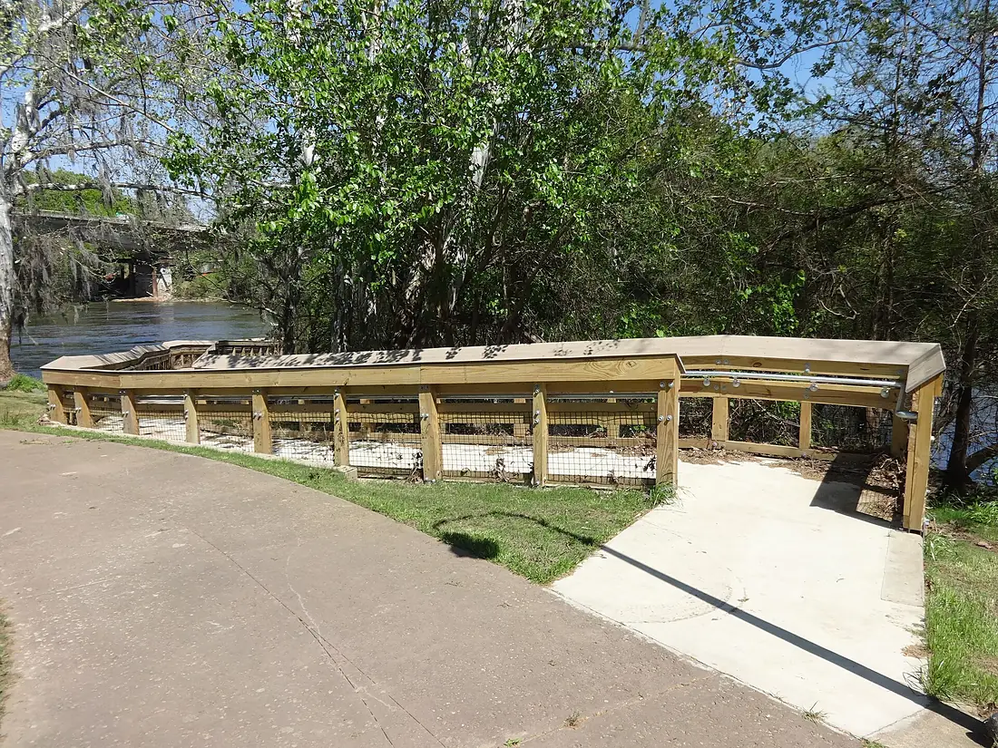 Entrance to ramp down to Flint River