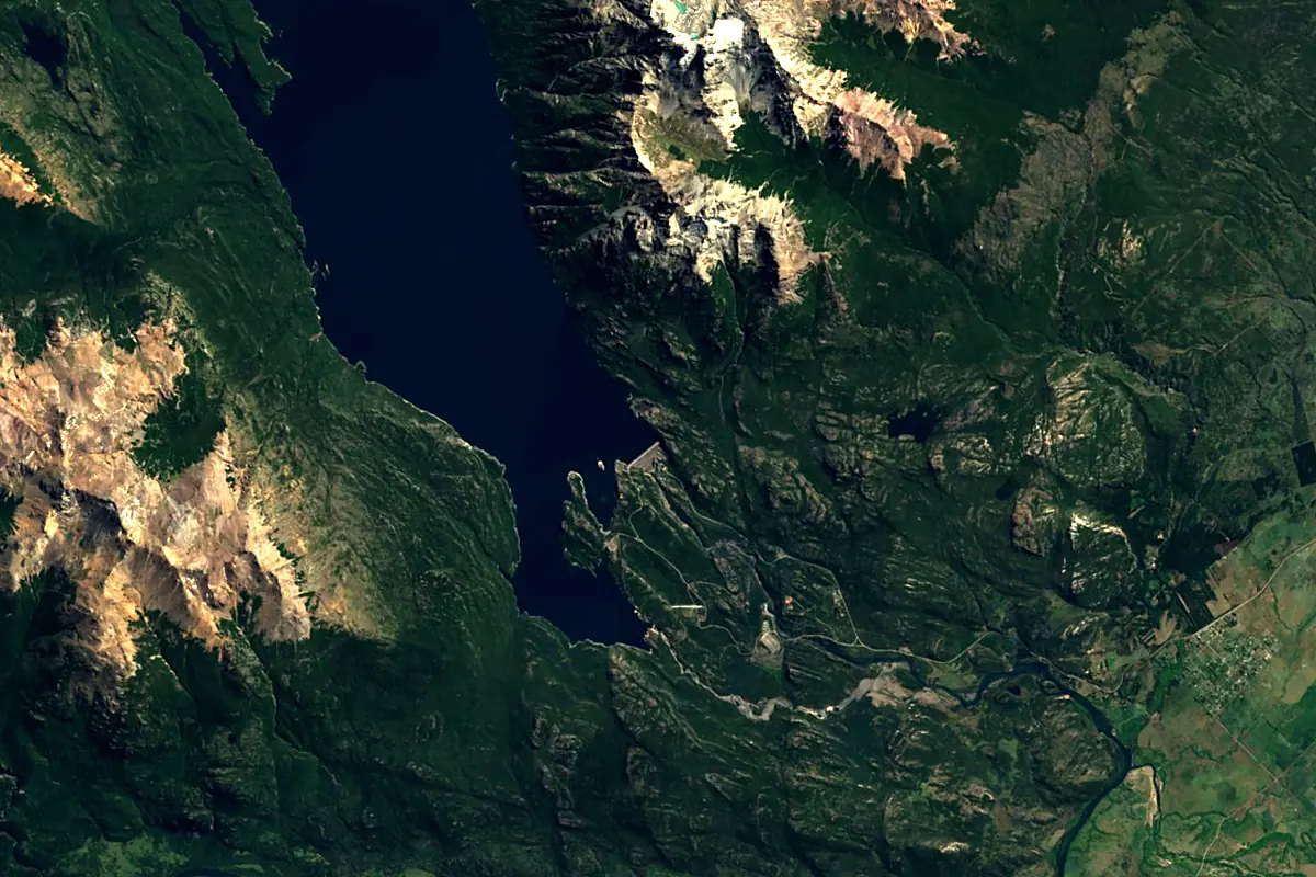 Futaleufú River: satellite view of the source