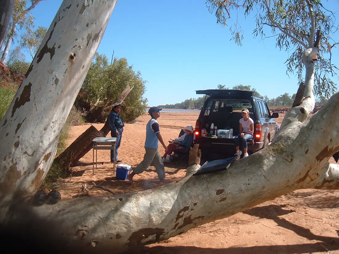 Dry Gascoyne River Bed - panoramio