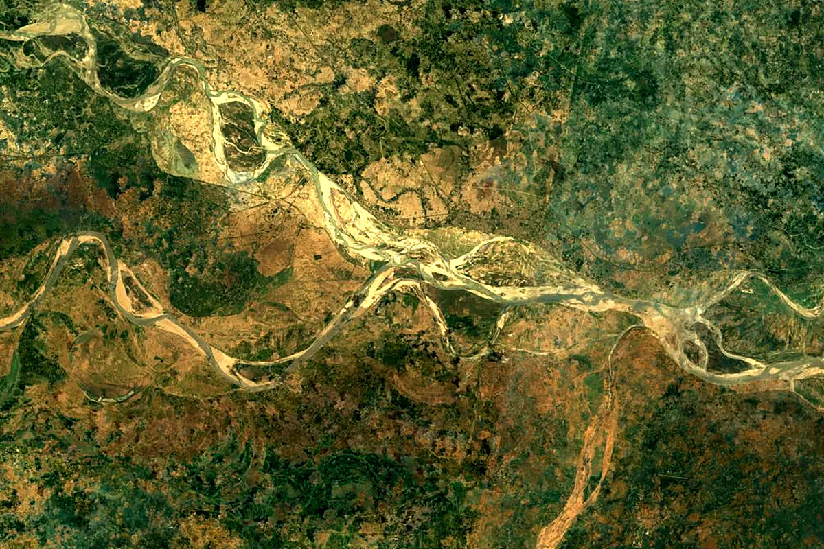 Ghaghara River: satellite view of the mouth