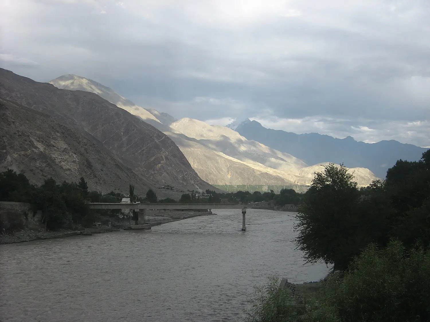 Gilgit River, Gilgit