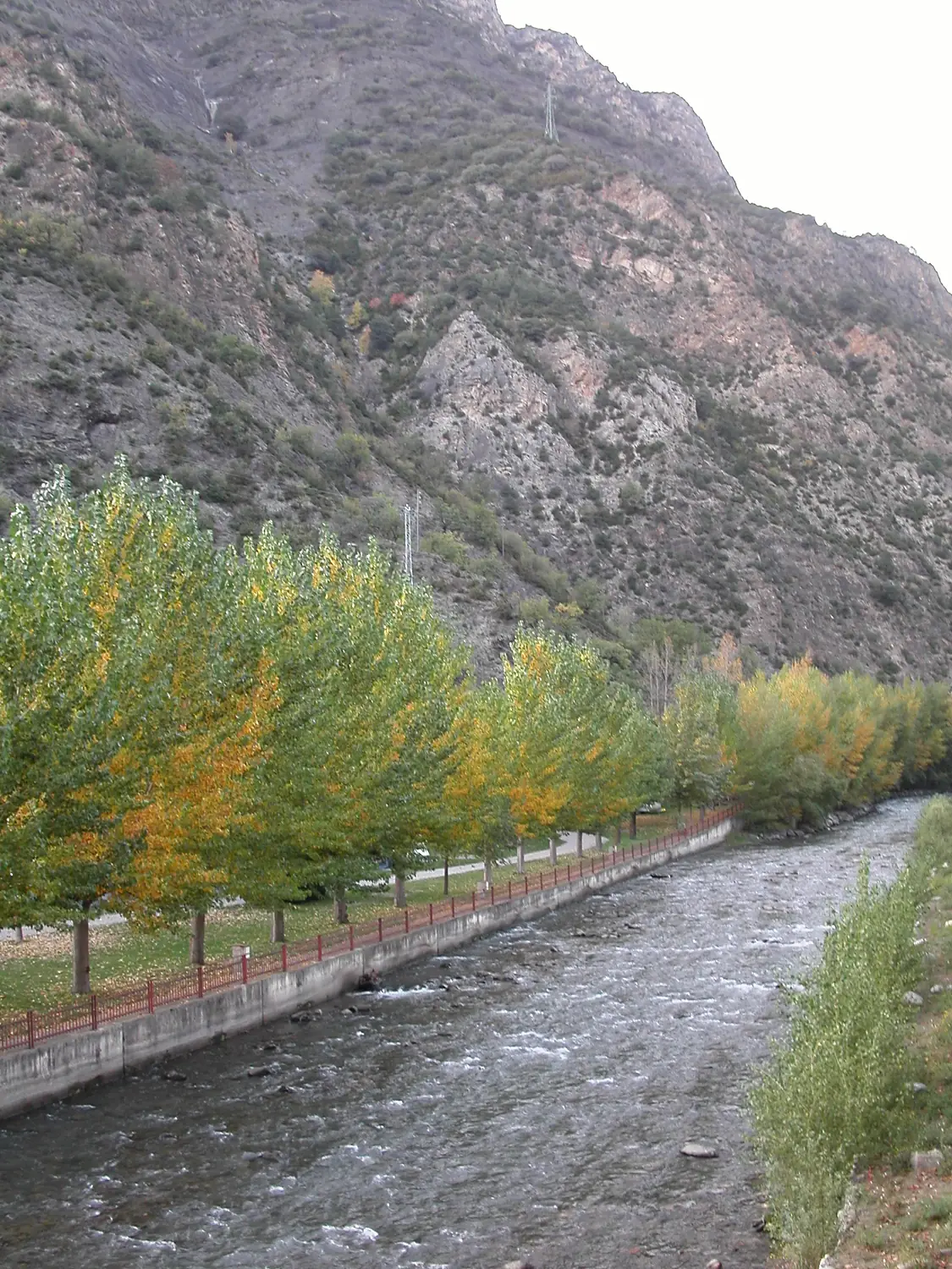 Valira01