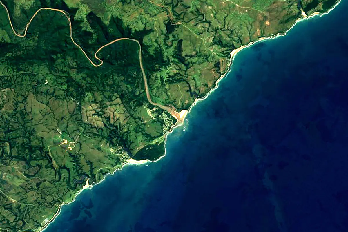 Great Kei River: satellite view of the mouth