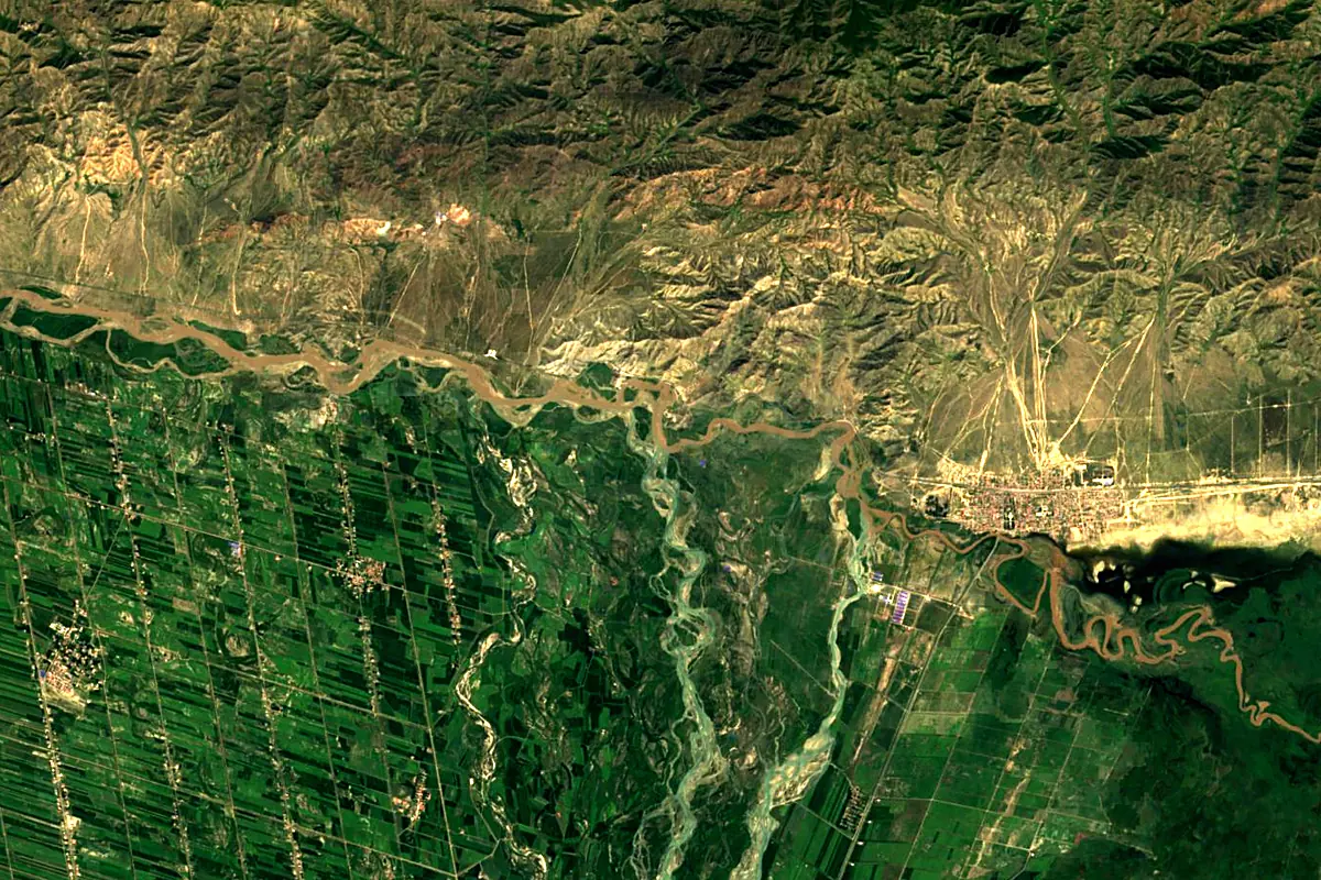 Ili River: satellite view of the source