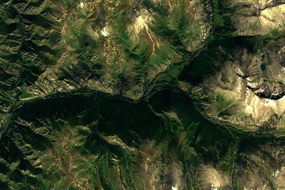 Irtysh: satellite view of the source