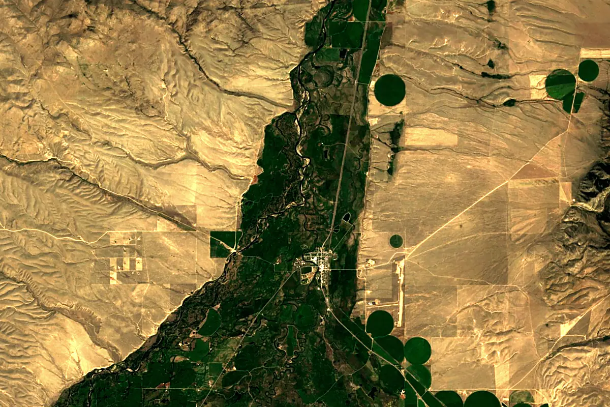 Jefferson River: satellite view of the source