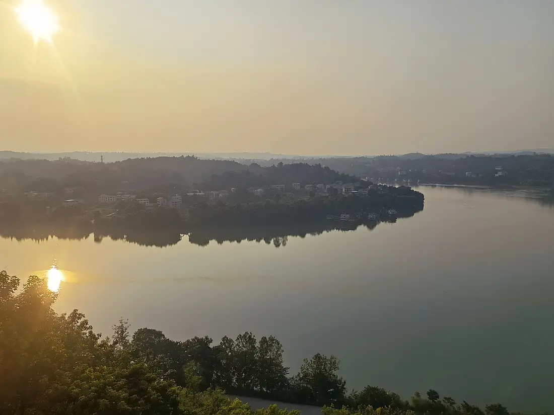 Jialing River of Wusheng