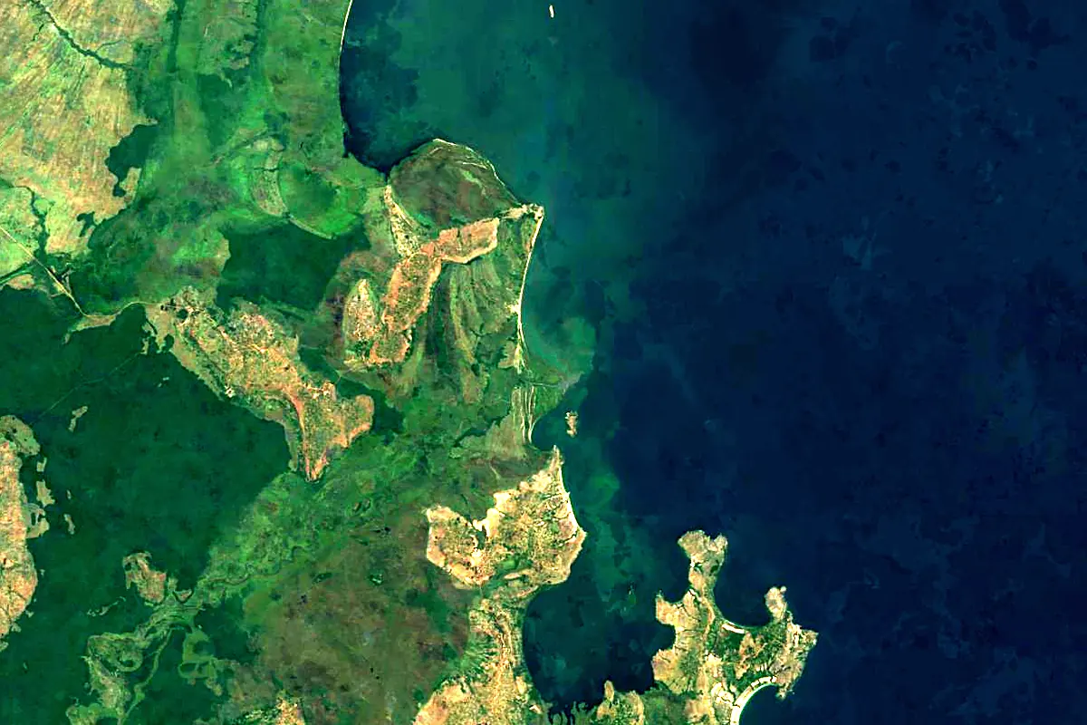 Kagera River: satellite view of the mouth