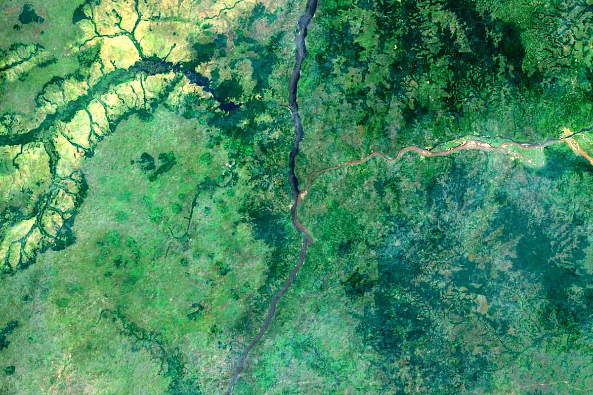 Kasai River: satellite view of the mouth
