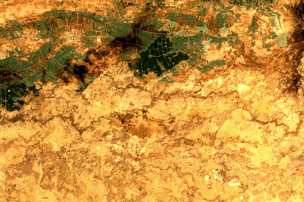 Kashgar River: satellite view of the mouth