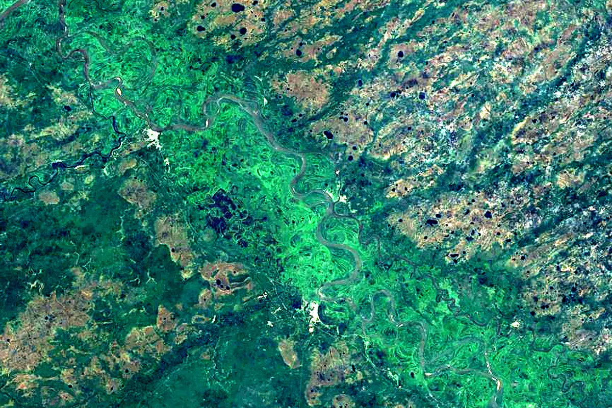 Ket: satellite view of the mouth