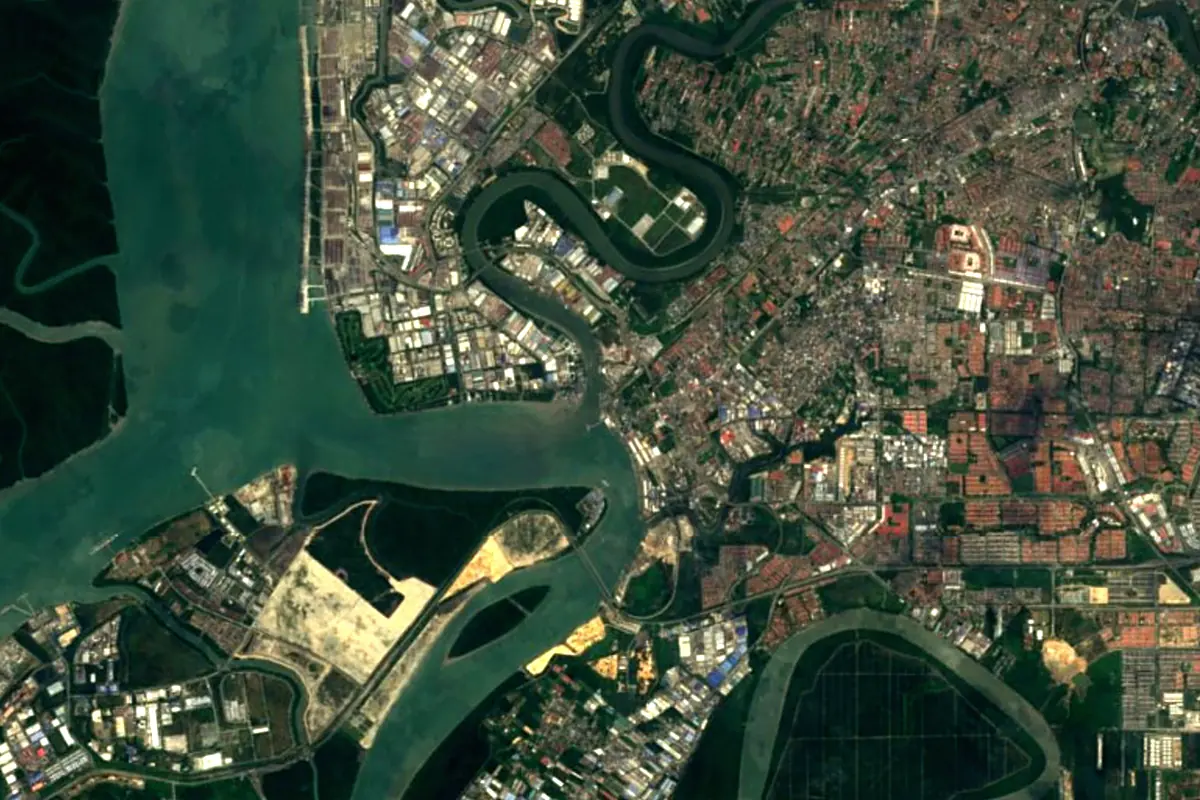 Klang River: satellite view of the mouth