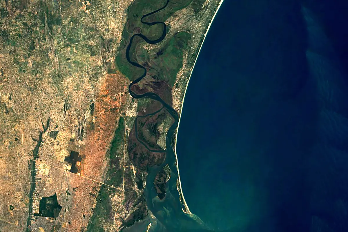 Komati River: satellite view of the mouth