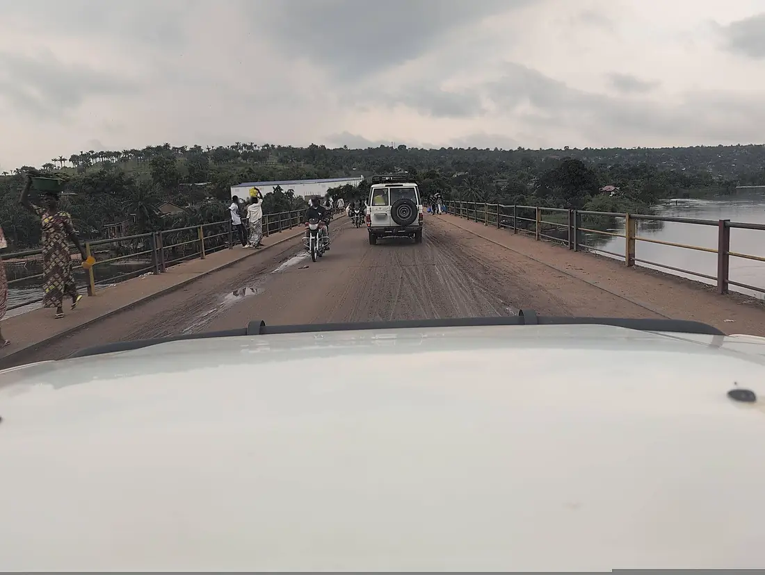 Pont Kwilu, Kikwit - Mapillary (894069759472117)