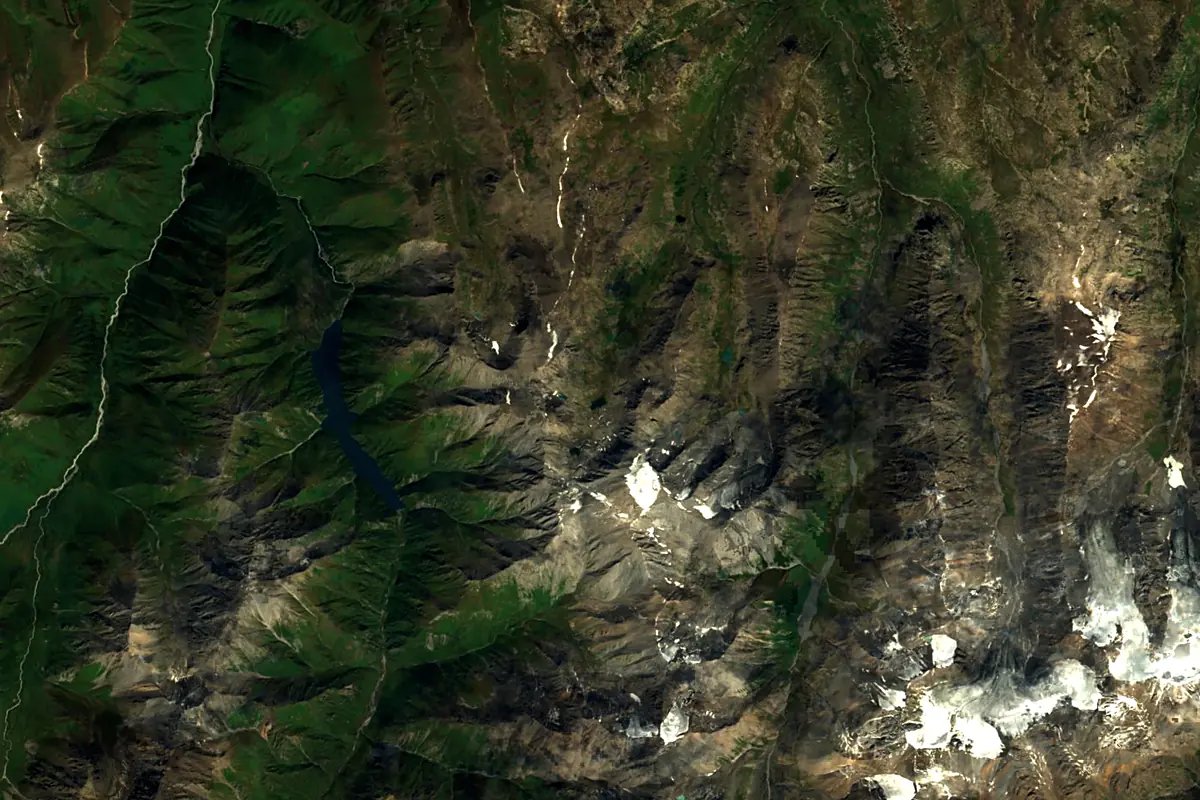 Lepsy River: satellite view of the source