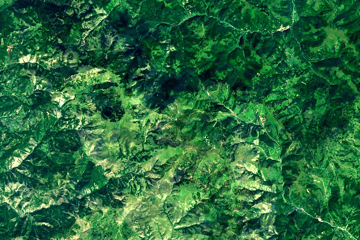 Llapi: satellite view of the source