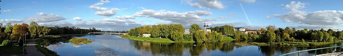 Lovat river Velikiye Luki