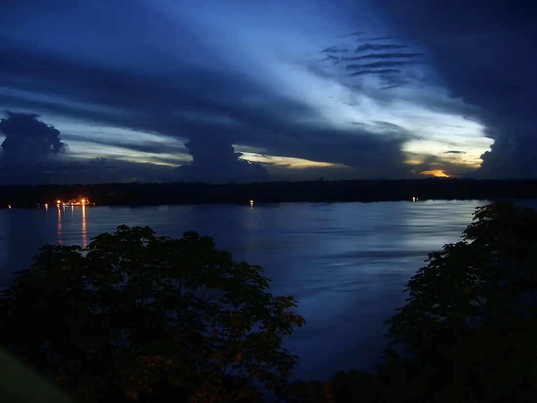 Crepúsculo no Rio Madeira (4153826609)