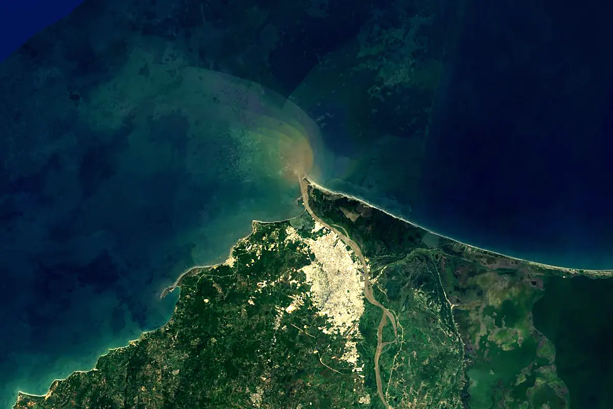 Magdalena River: satellite view of the mouth