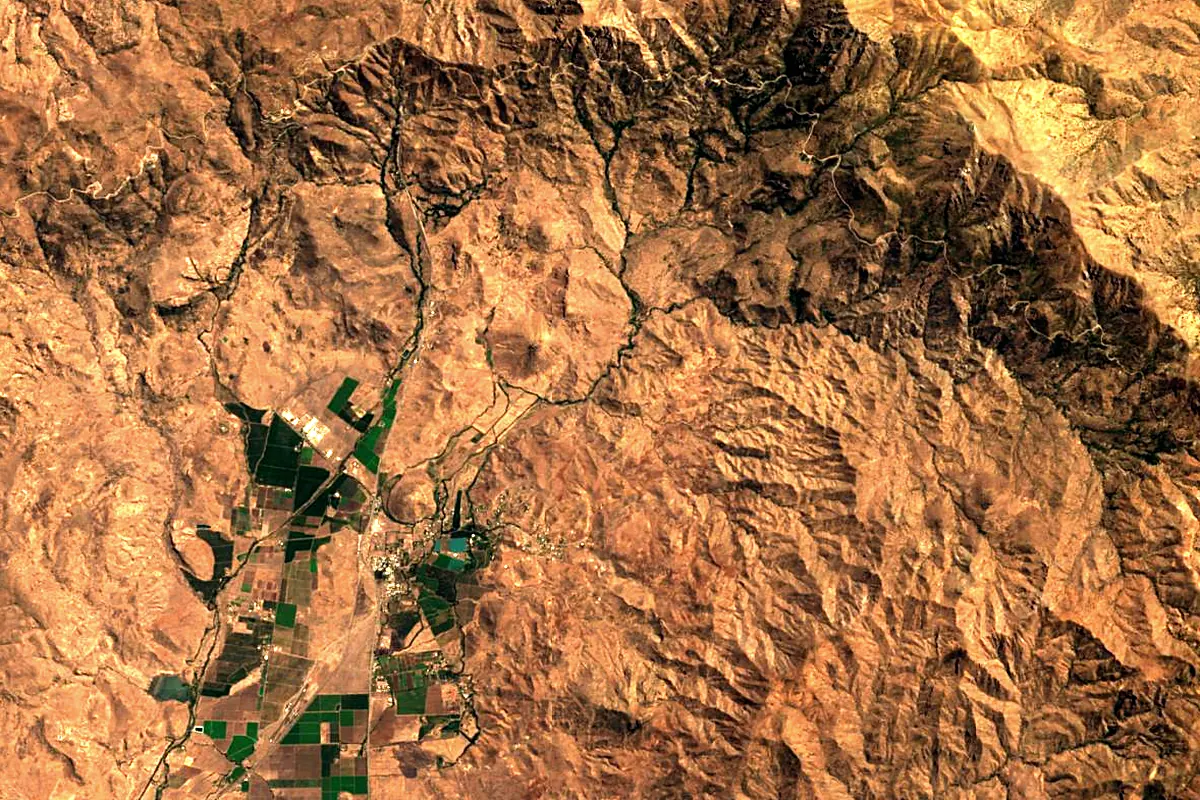 Mapocho River: satellite view of the source