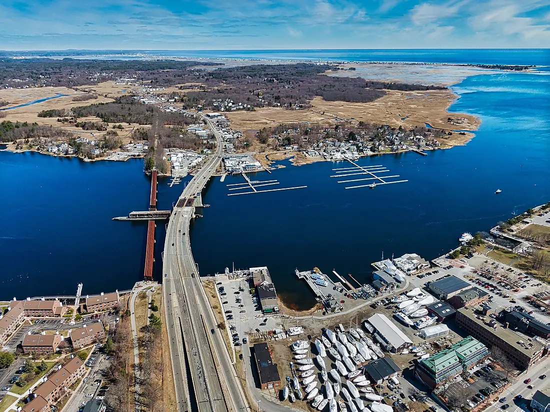 Mouth Merrimack River