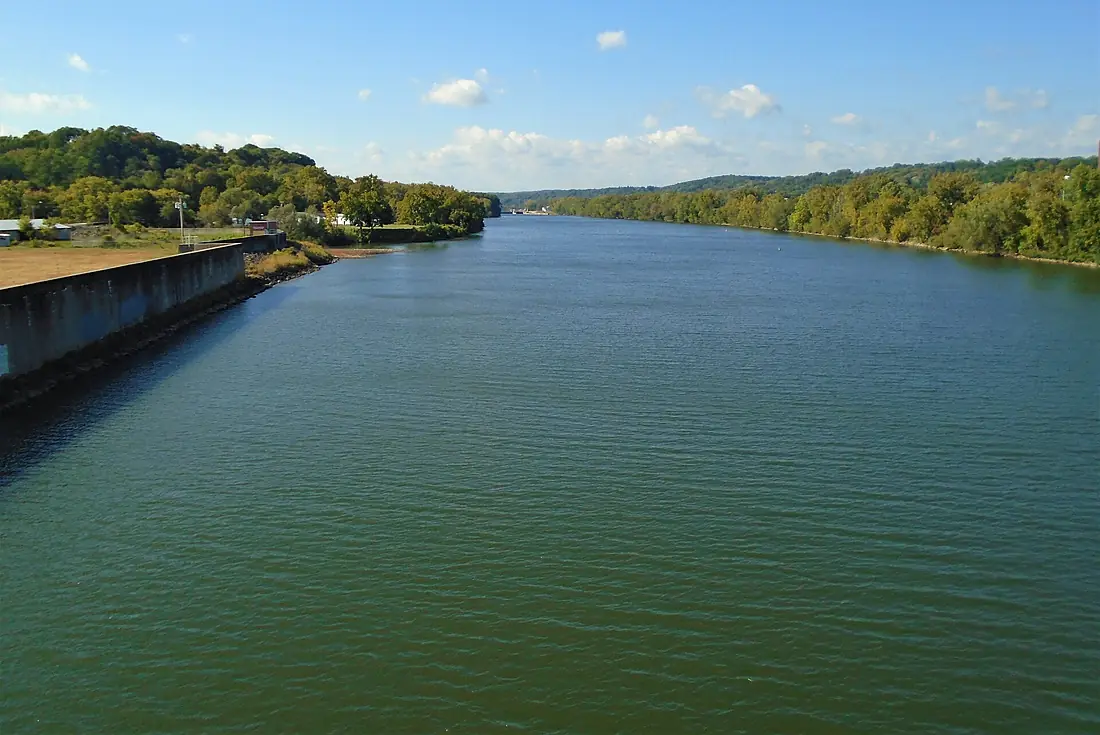 2020 Mohawk River north from Mohawk Valley Gateway Overlook