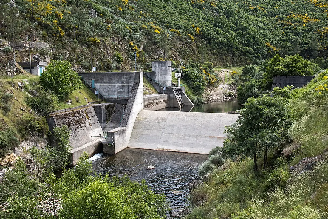 2026-05-24 Passadiços do Mondego, Dam on the Mondego River 2