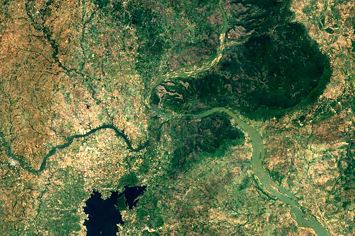 Mun River: satellite view of the mouth