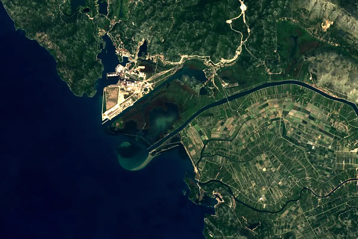 Neretva: satellite view of the mouth