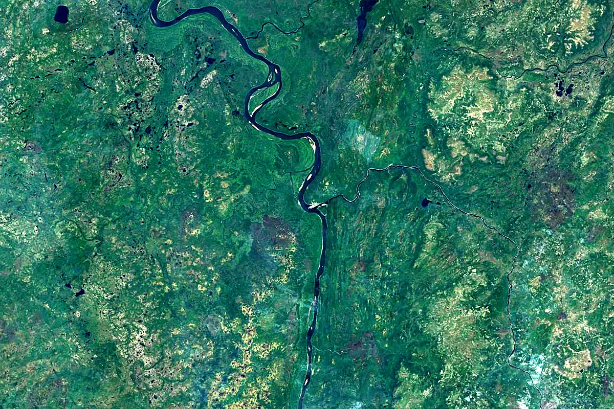 Nizhnyaya Tunguska: satellite view of the mouth