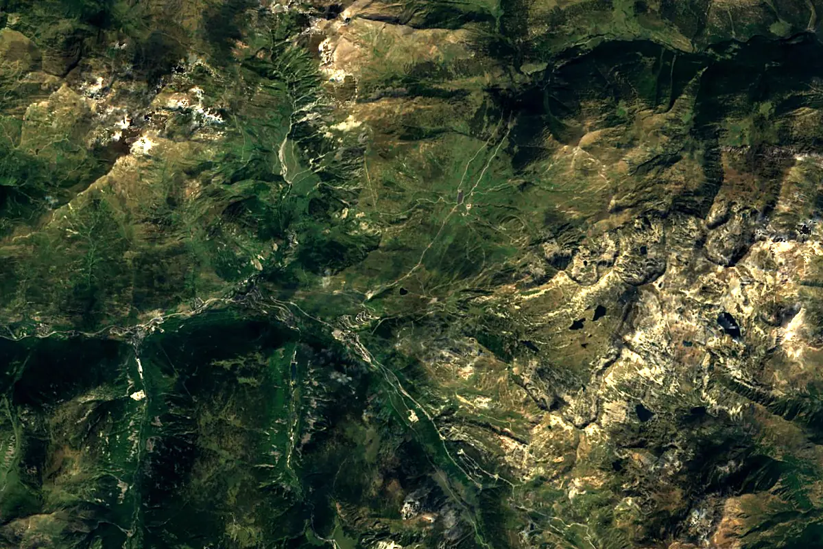 Noguera Pallaresa: satellite view of the source